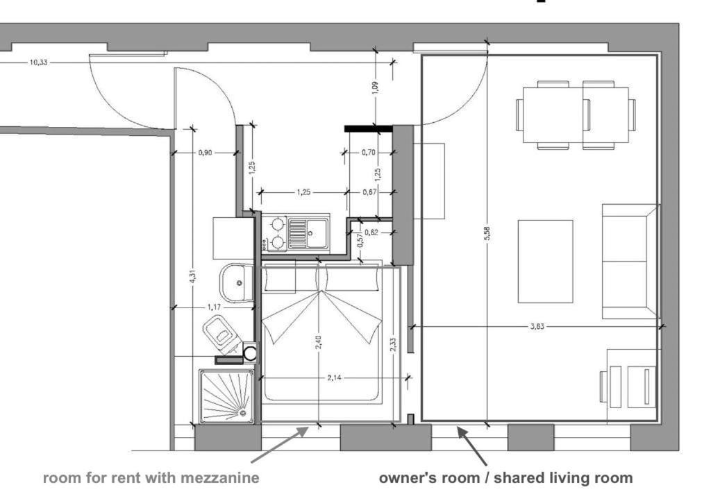 Typical Altbau In The Heart Of Wedding Apartment